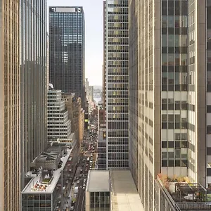 فندق Doubletree By Hilton Midtown Fifth Ave